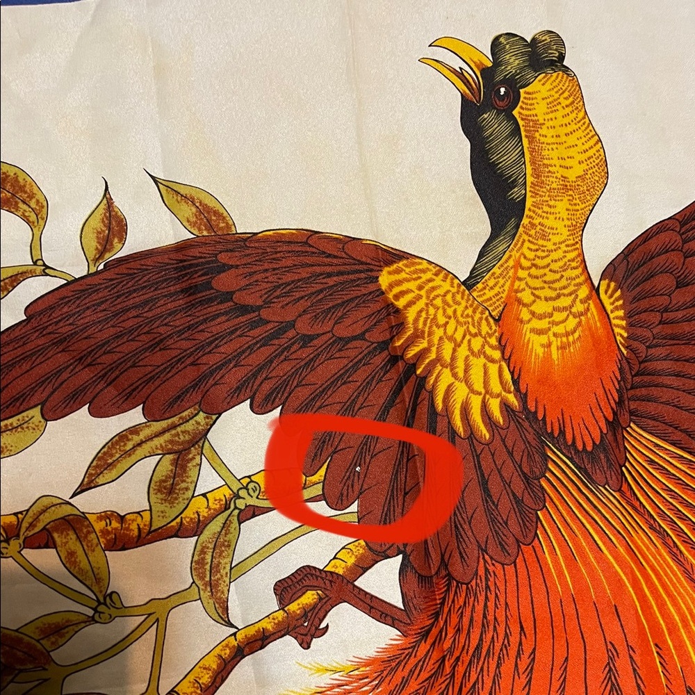 Vintage Papua New Guinea silk scarf - Picture 3 of 3